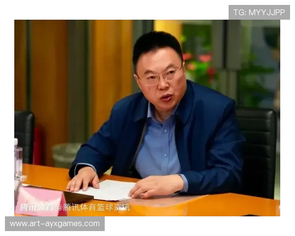 世界篮球联赛在推广中注重基层裁判与教练并举的系统建设，世界主要篮球联赛